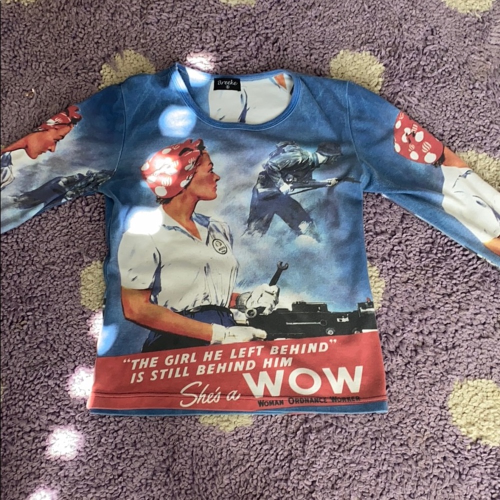 Breeze top| WW2 iconic photo t-shirt